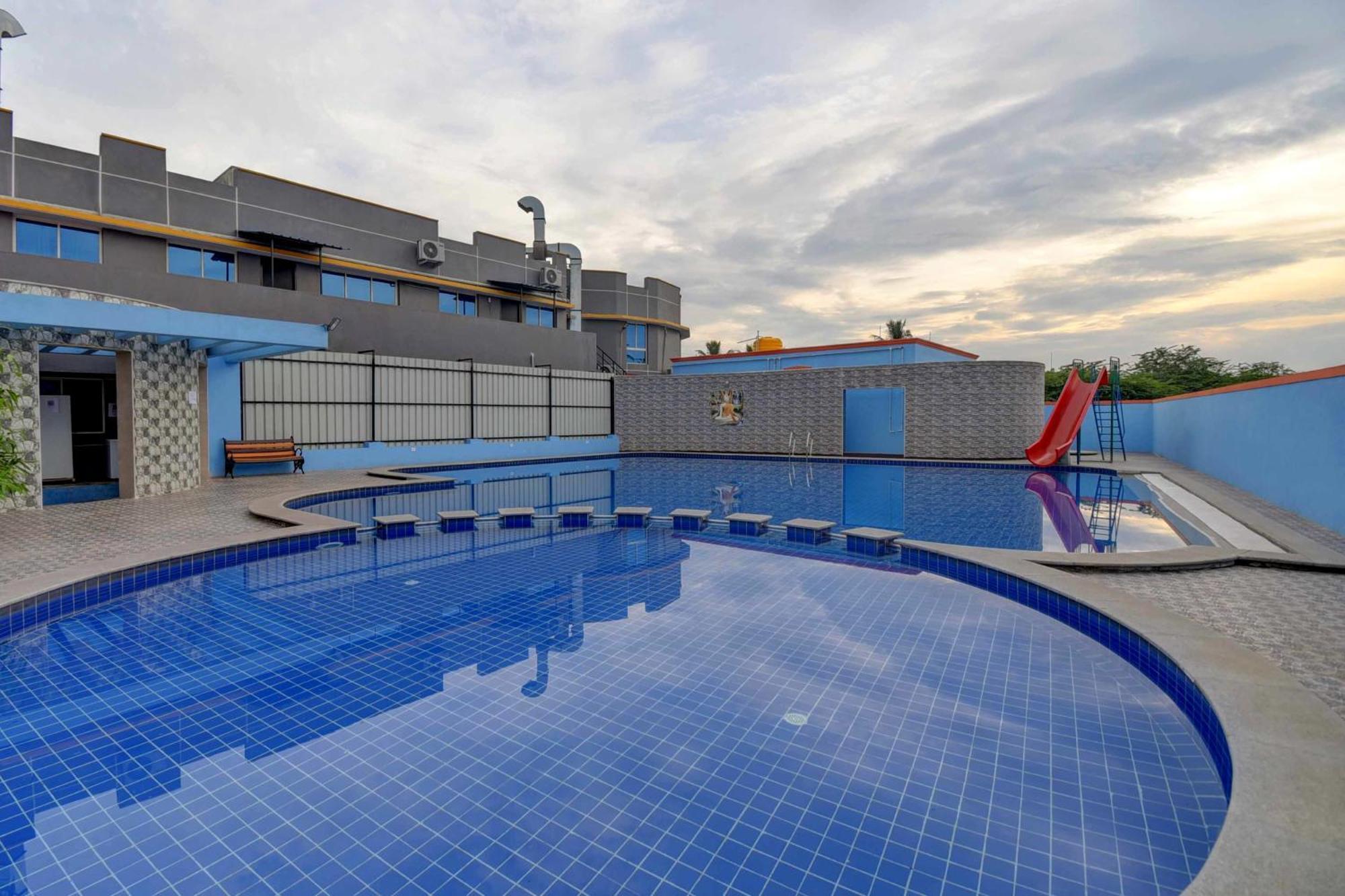 Collectipn O Pradee Queen Resort Chennai Zewnętrze zdjęcie